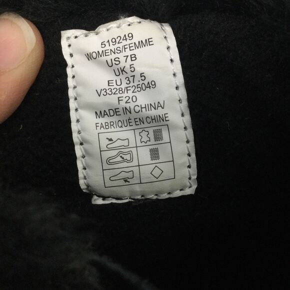 Lands End Suede Faux Fur Trim Quilted Accent Round Toe Black Ankle Bootie 7B - Picture 9 of 13